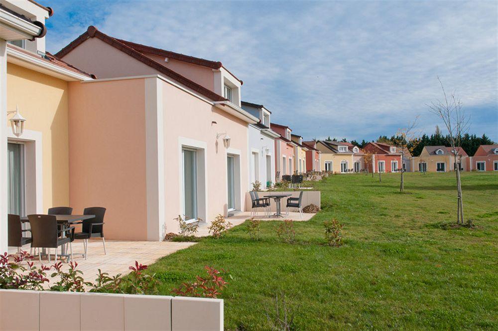 Residence De La Cerisaie Saulx-les-Chartreux Exterior photo